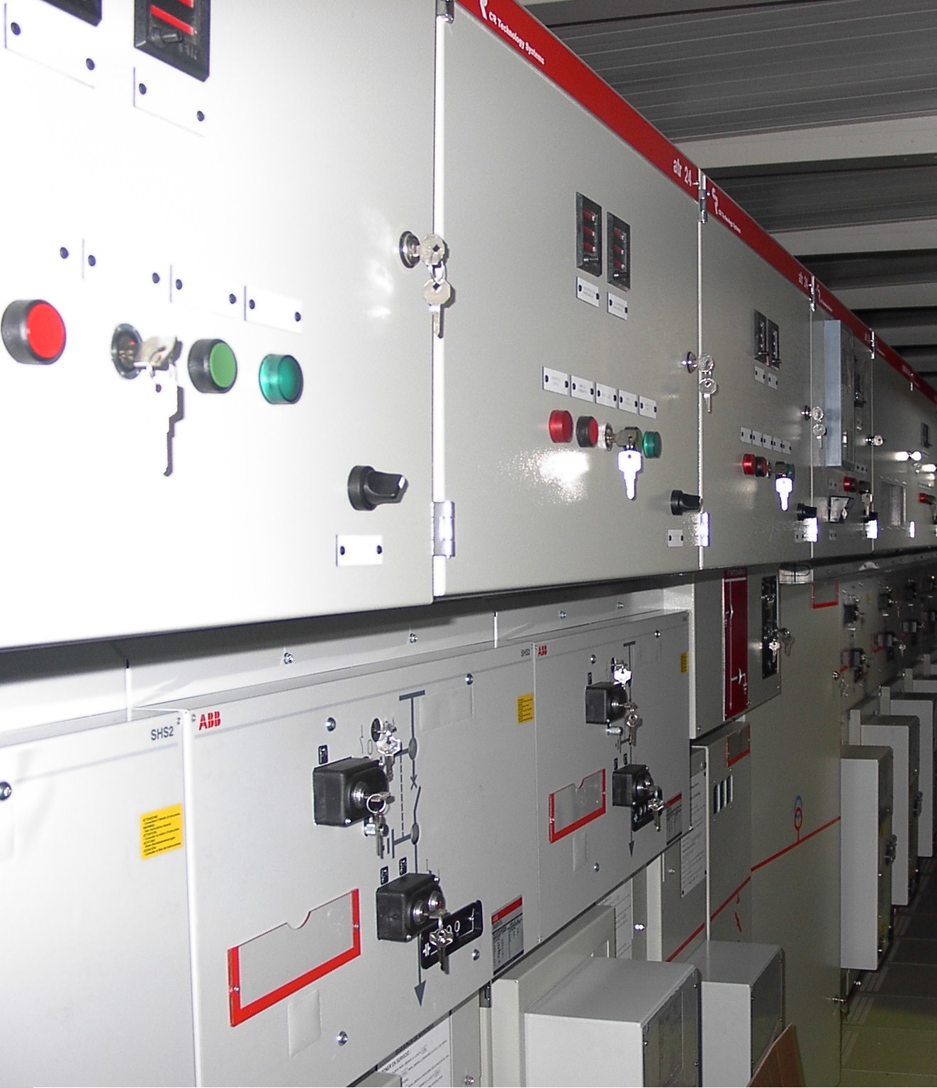 Compact electrical substation