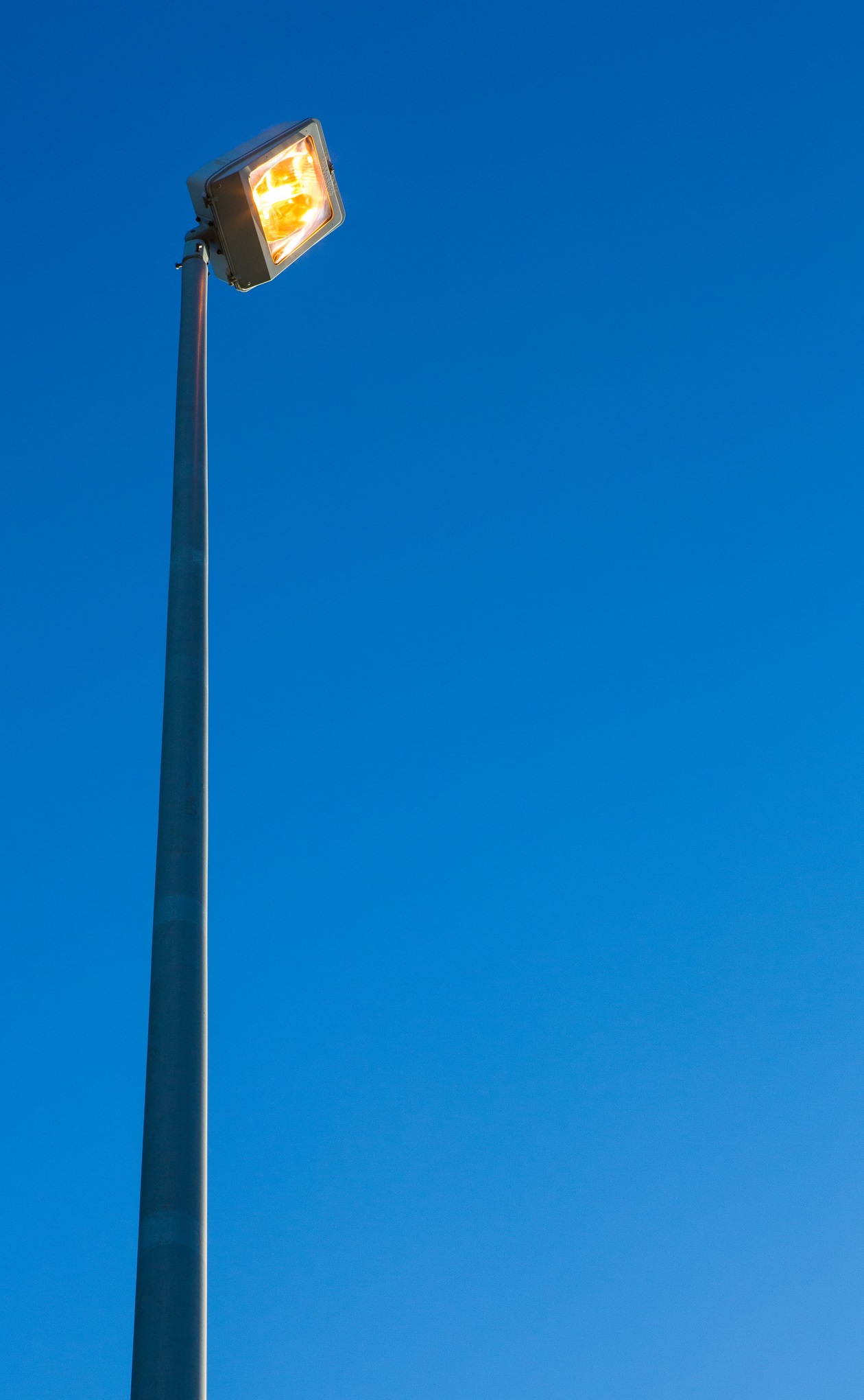 Public Lighting 160W for the "Avenida Primera" CR Technology Systems