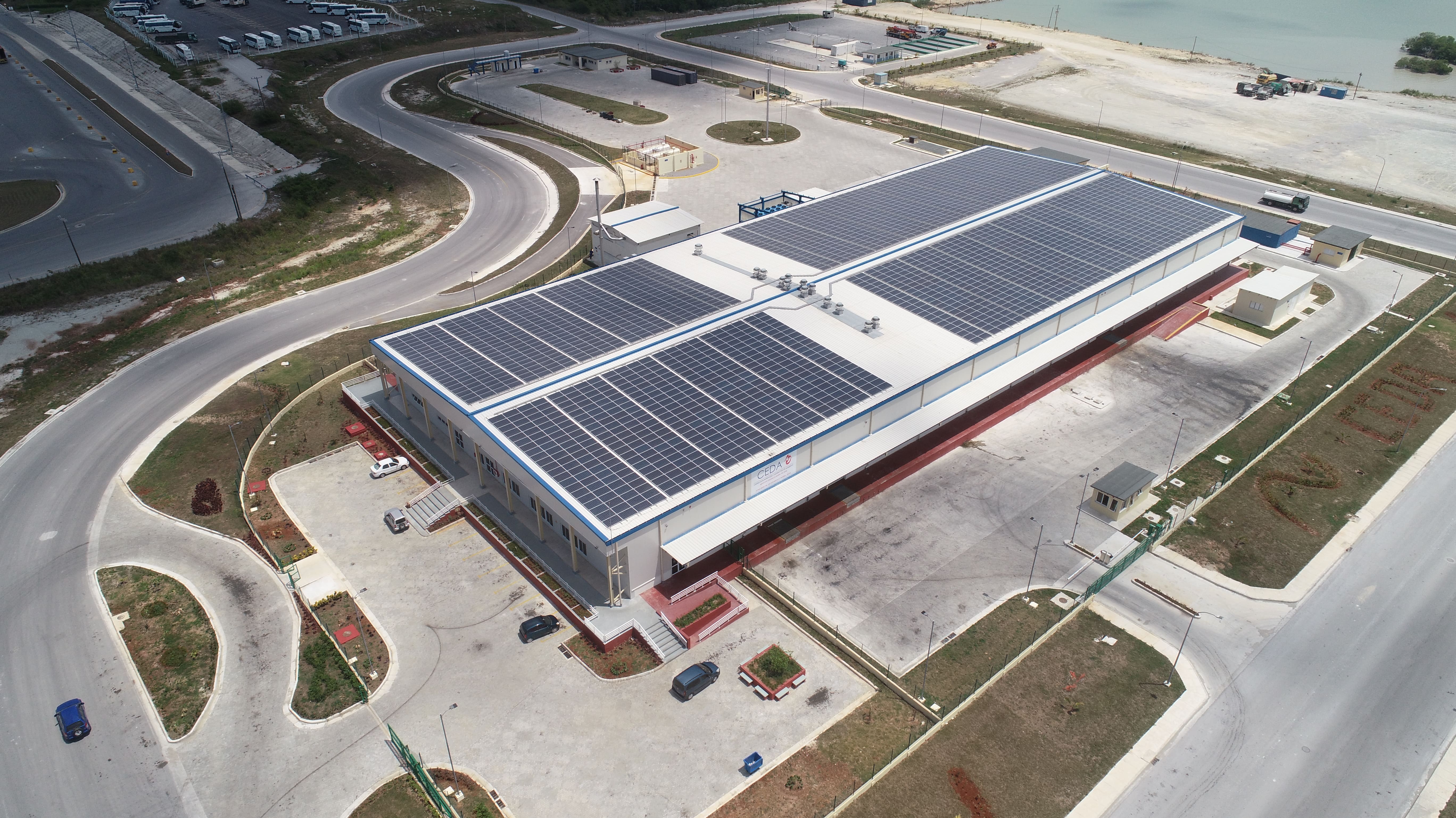 equipment electrique pour centrales photovoltaïques Cuba