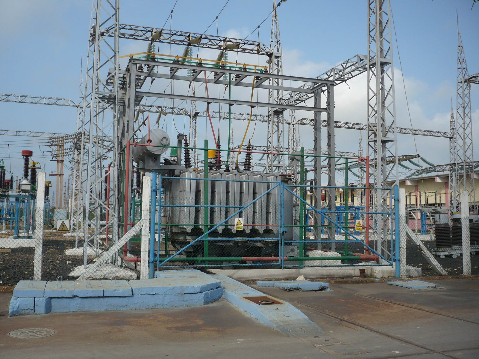 HV electrical substation in Cuba