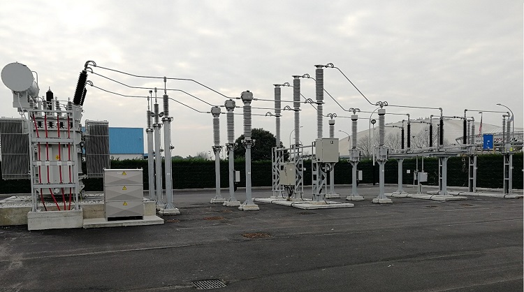 Sottostazione elettrica a Smergoncino, Italia