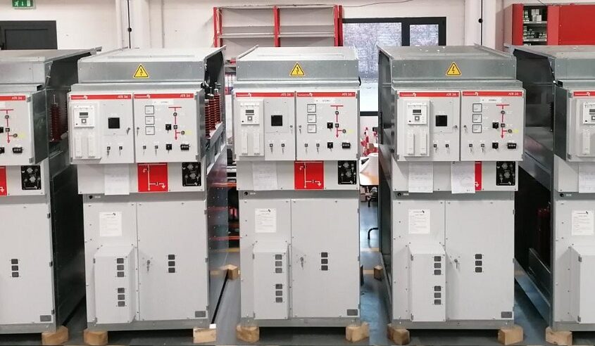 TYPES OF MEDIUM VOLTAGE SWITCHGEAR