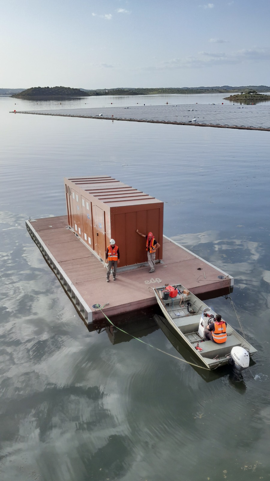 Floating photovoltaic Portugal ehouse