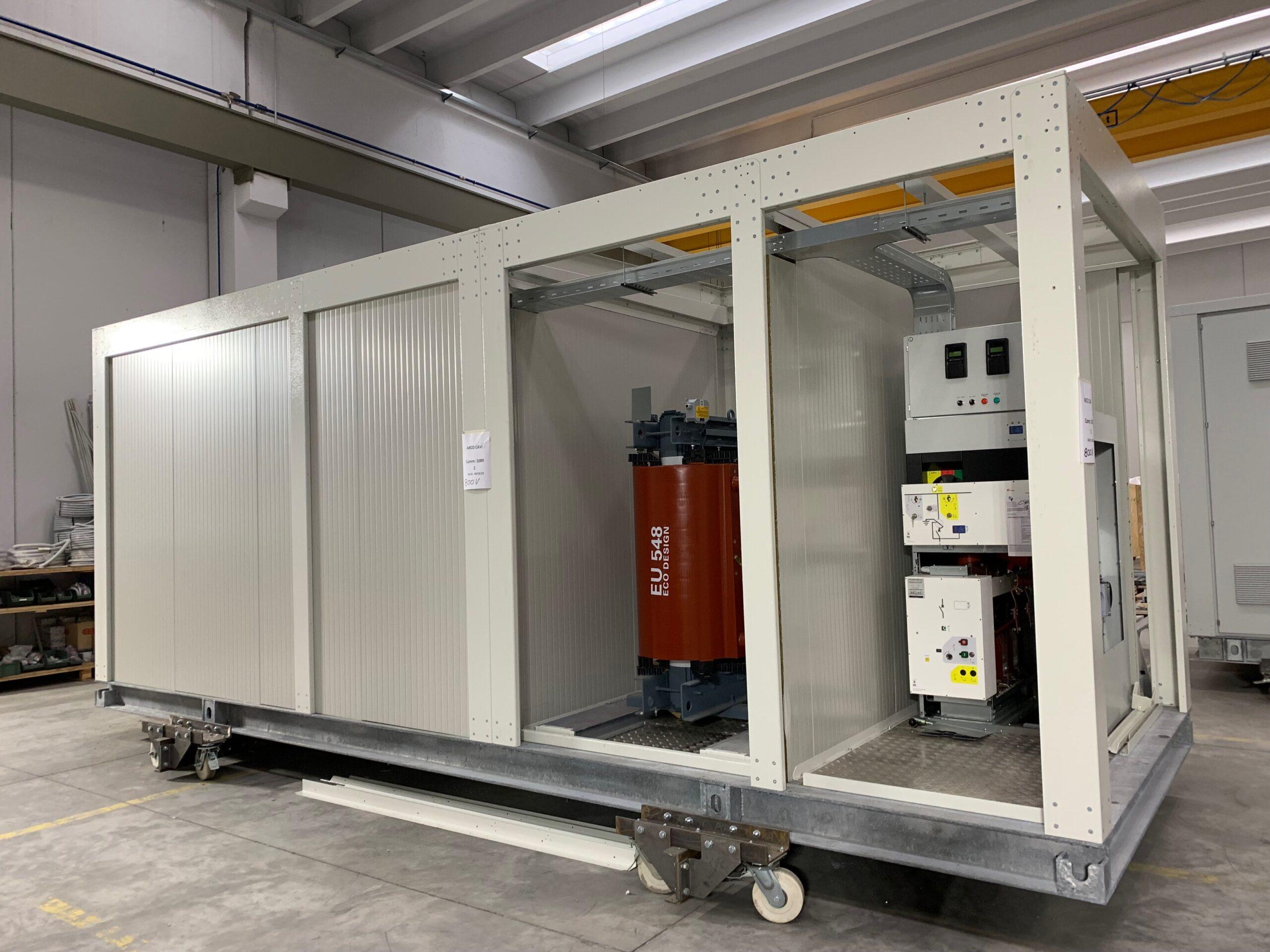 Construcción y suministro de Cabinas de Transformadores STC-Box y cabinas eHouse para dos invernaderos fotovoltaicos, en Italia.