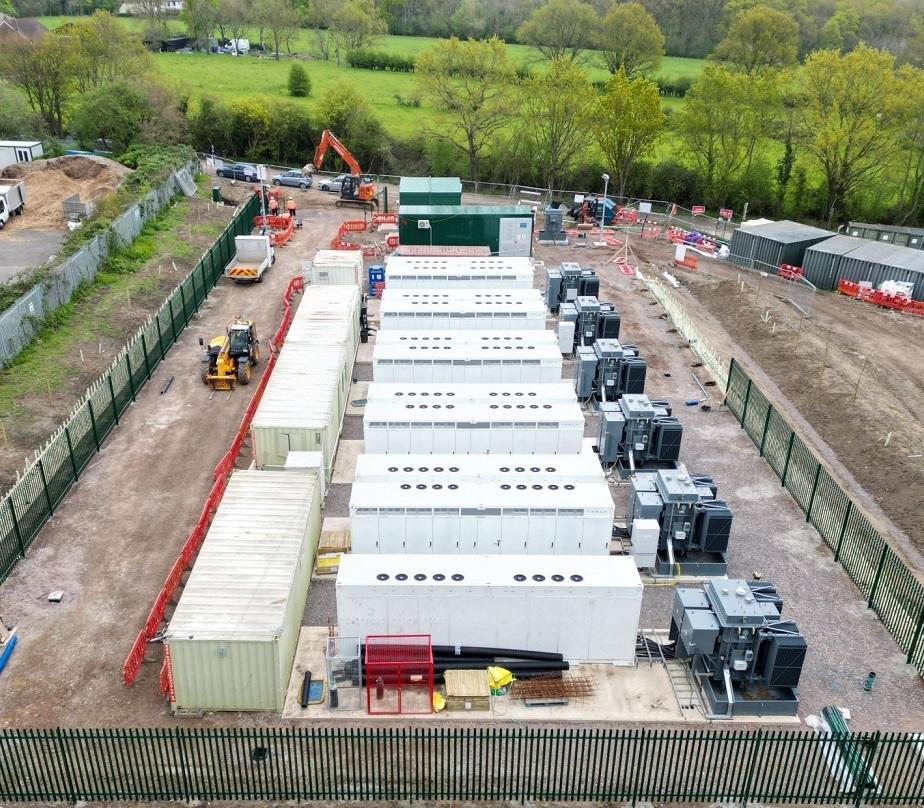 Ehouse STC-Box 33kV 20MVA, progettata per l'impianto BESS 20 MW/40 MWh di Farnham, Surrey (Regno Unito).