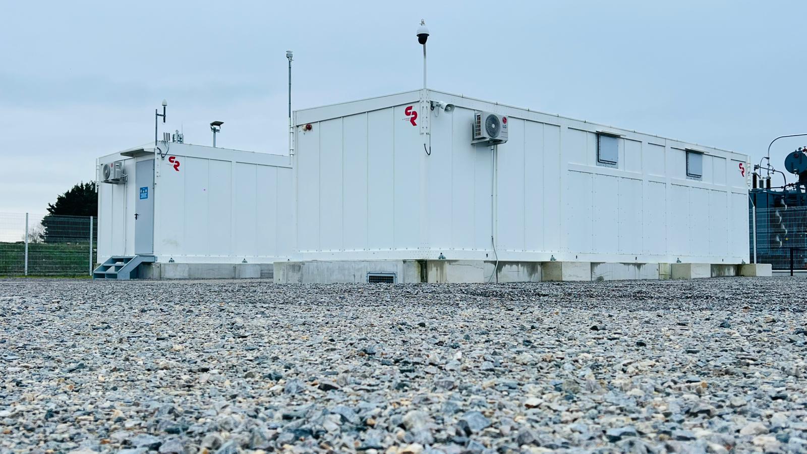 cabina elettica da campo switchroom quadri MT - EHOUSE per impianto Chevirè, a Nantes