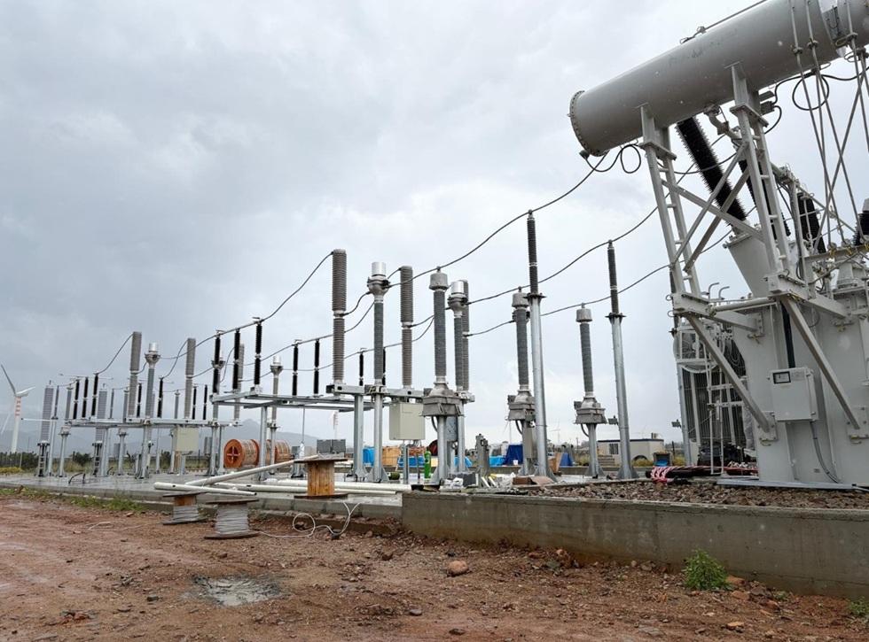 eHouse for wind farm Macchiareddu photovoltaic plant