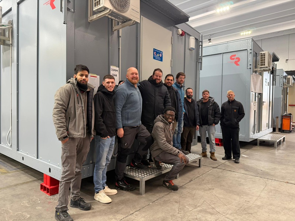 4 Medium Voltage Switchrooms 33kV, 2000A, 31.5kA(3s) and 1 Control Room with medium voltage MV air-insulated switchgear, for our Tesla client.