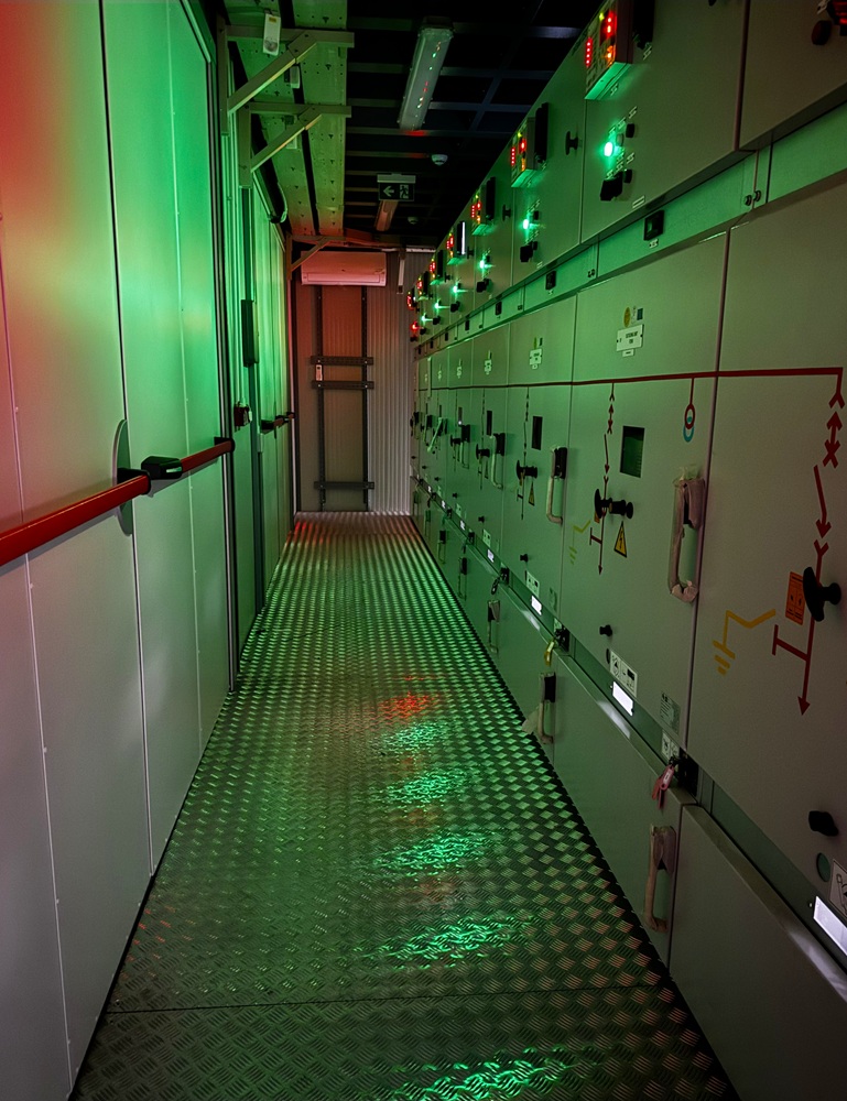 n. 4 switchroom, eHouse, e n. 1 sala di controllo per un sistema di accumulo di energia a batterie (BESS) a Norwich (Regno Unito).