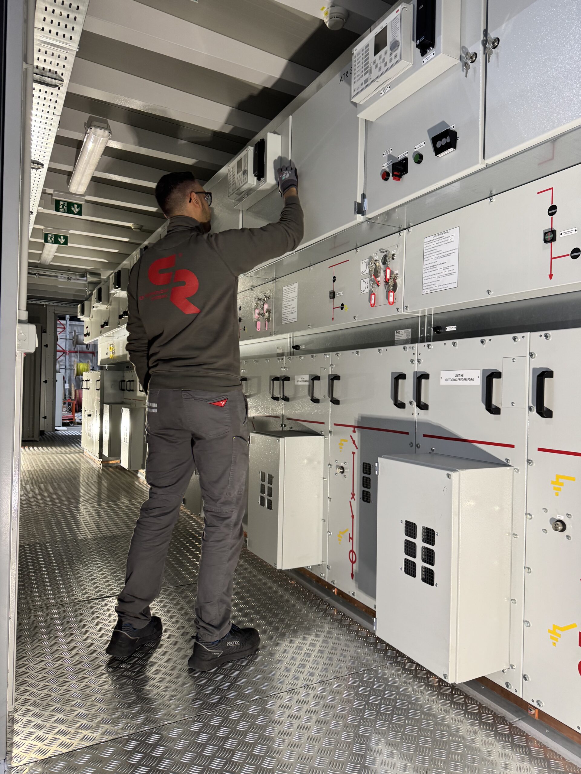 We have designed, manufactured and supplied n. 5 eHouses for the Battery Energy Storage System (BESS) in Vlissingen, a key hub for renewable energy in the Netherlands.